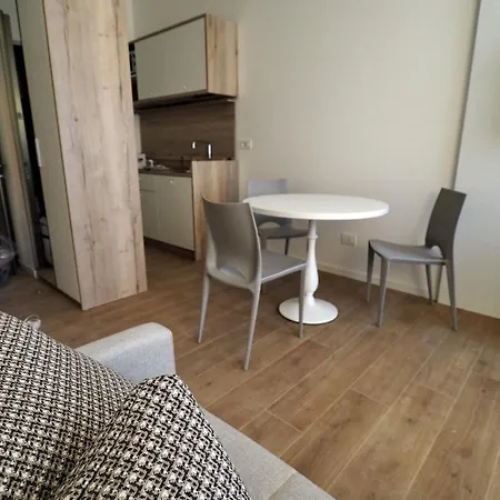 Accademia - Accademia