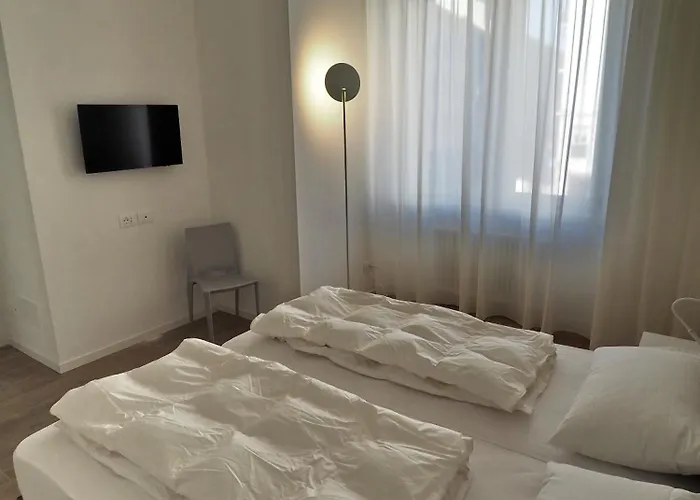 Accademia - Accademia * Тренто